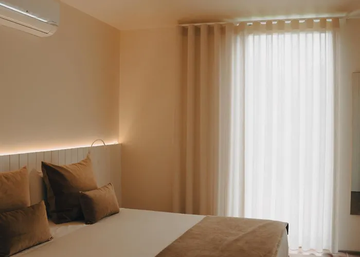 Batalha Golf & 빌라 *